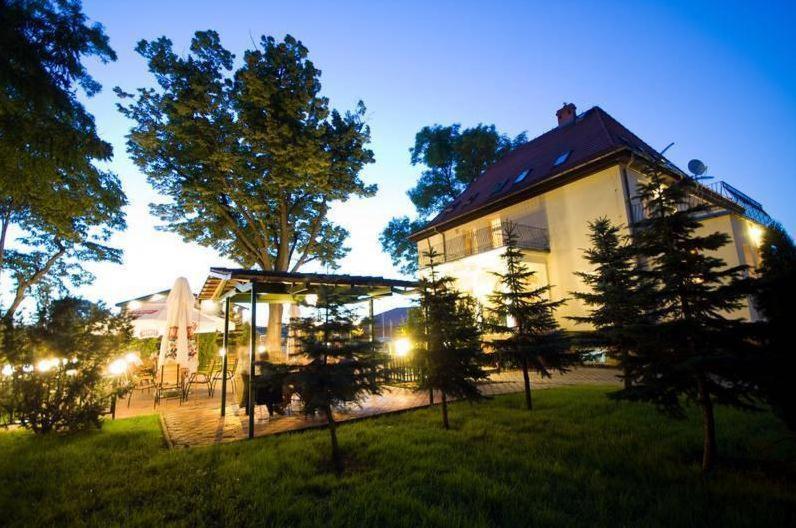 Adria Bed & Breakfast Mysliborz Ngoại thất bức ảnh