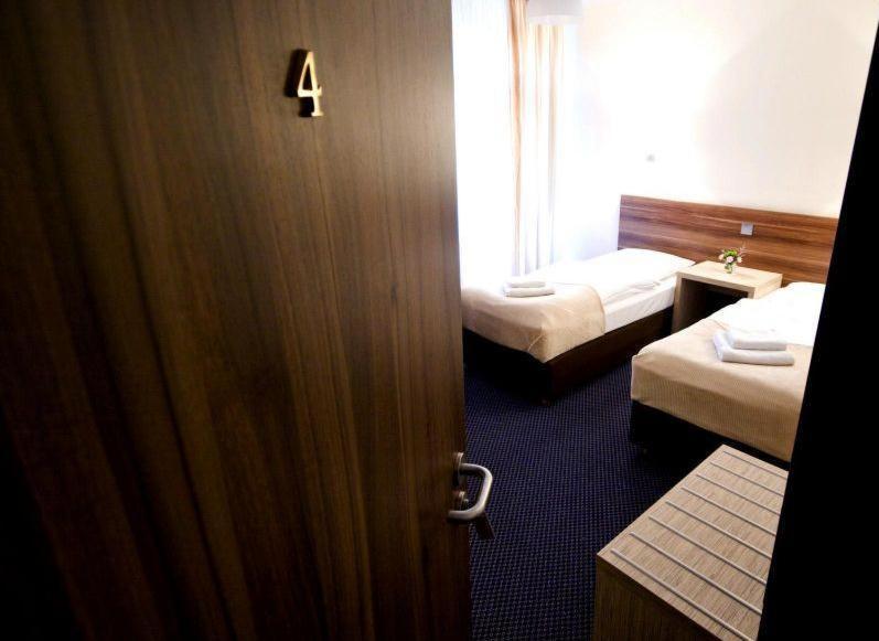 Adria Bed & Breakfast Mysliborz Ngoại thất bức ảnh