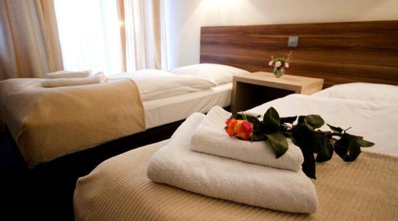 Adria Bed & Breakfast Mysliborz Phòng bức ảnh